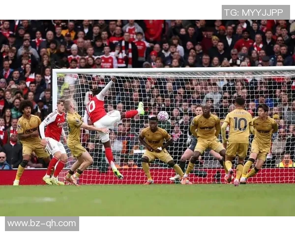 英超赛场上阿森纳势不可挡展现冠军风范引领足球潮流 英超赛场上阿森纳势不可挡展现冠军风范引领足球潮流